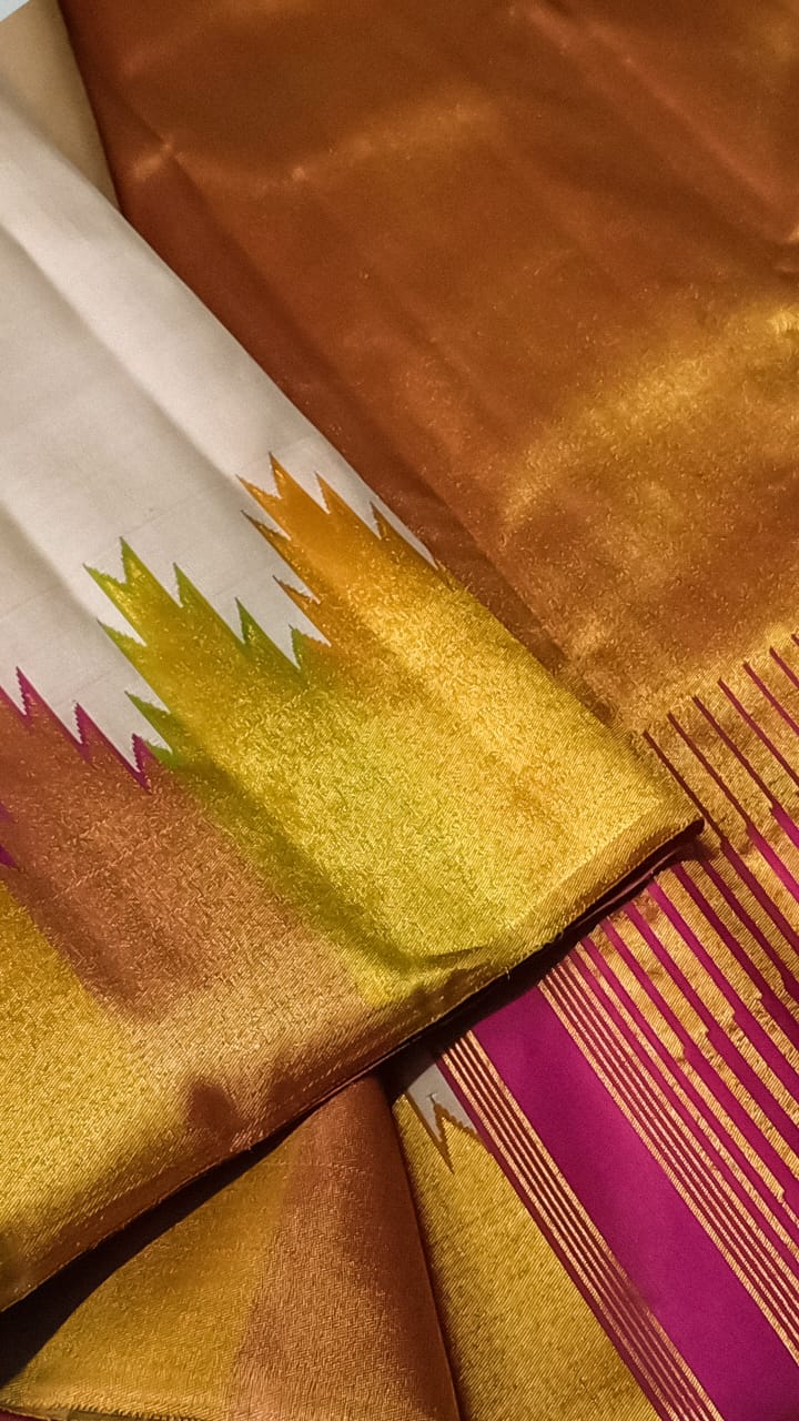 Half White Beige 8 Kol Korvai Temple Border Pure Kanchipuram Silk Saree