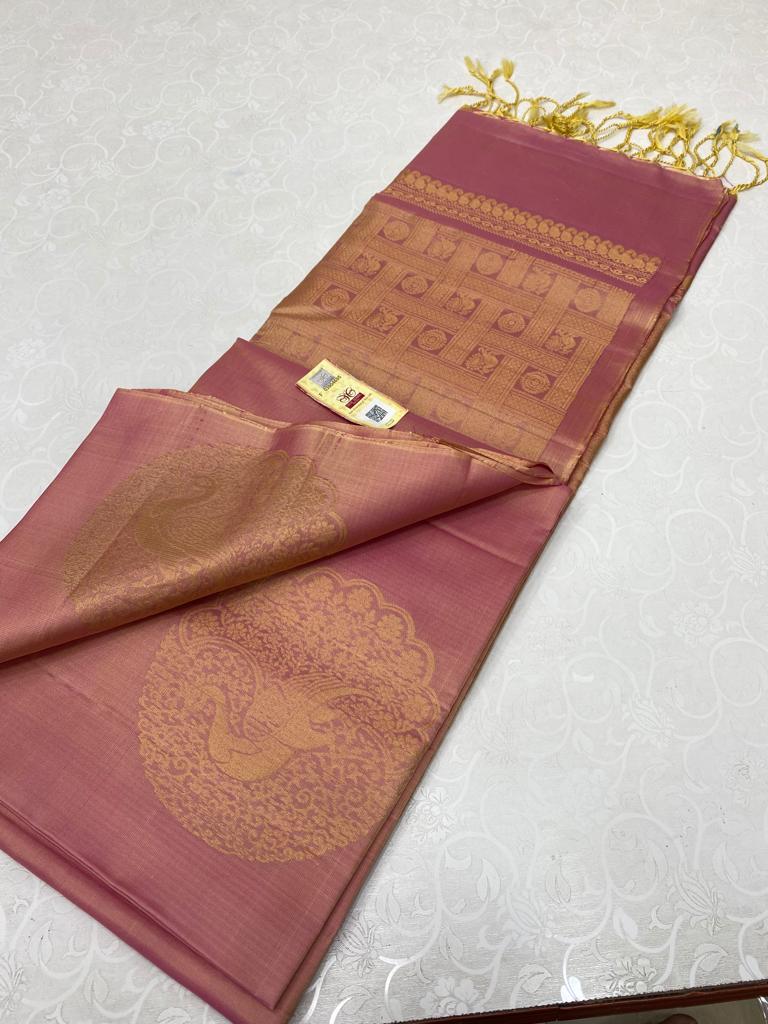 Borderless Pastel Dual Shade Pink Soft Silk Saree with Unique Peacock Butta