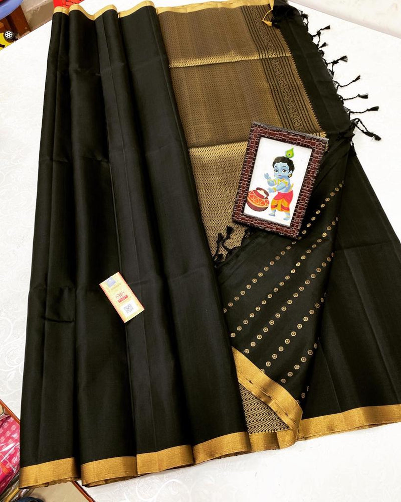 Black Plain Soft Silk Saree with Designer Pallu and Designer Blouse