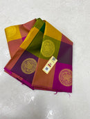 Borderless Traditional Paazhum Pazham Design Classic Kanchipuram Silk Saree