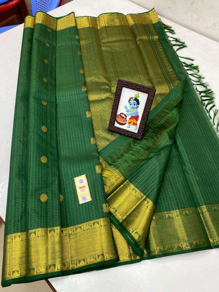 Catalogue - Traditional Zari Checked Handloom Kanchipuram Silk Sarees