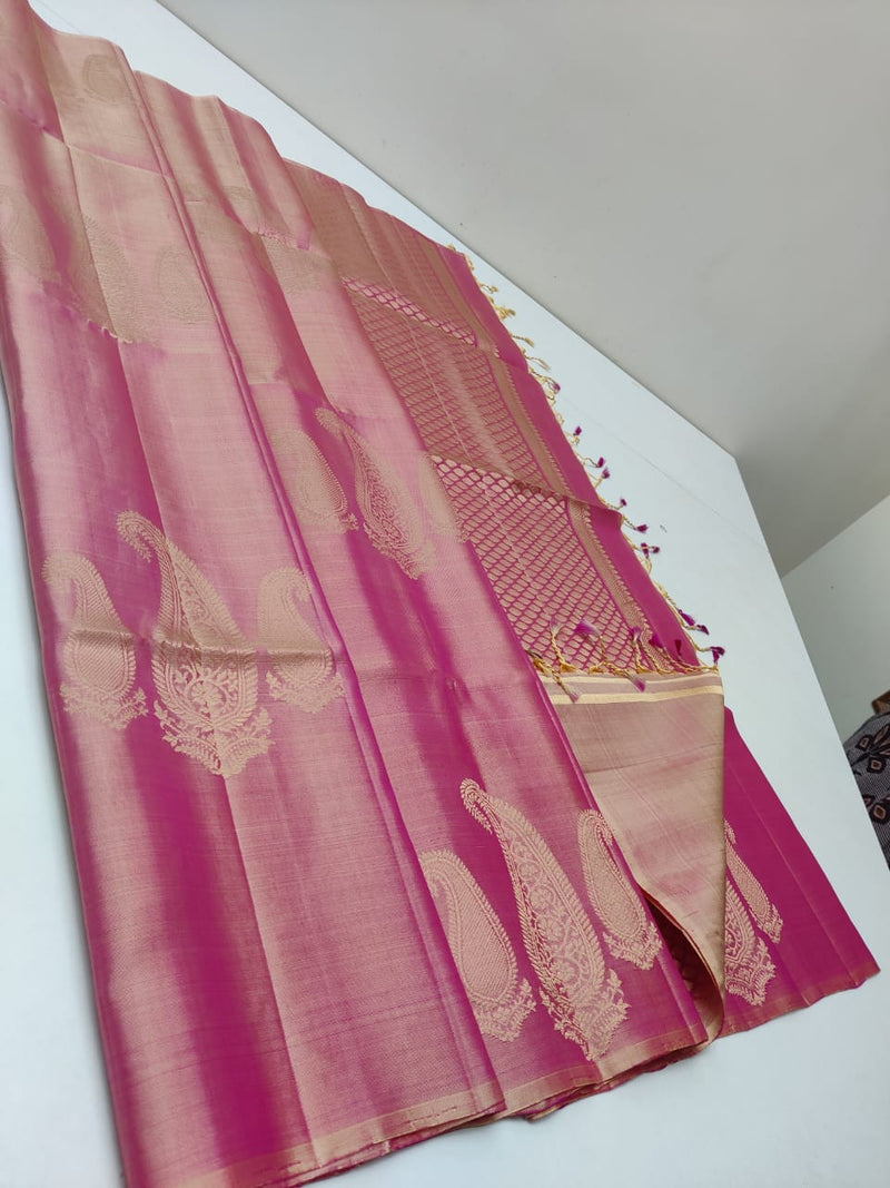 Dual Shade Baby Pink 240 Hooks Unique Mango Butta Handloom Kanchipuram Soft Silk Saree