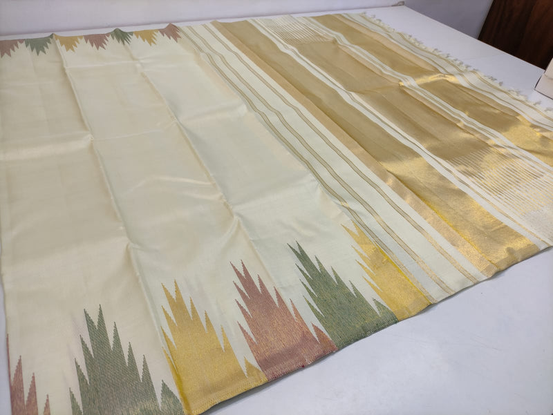 Half White Temple Border Kanchipuram Silk Saree