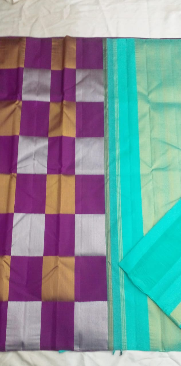 MultiColor Zari Checked Trendy Handloom Kanchipuram Silk Sarees