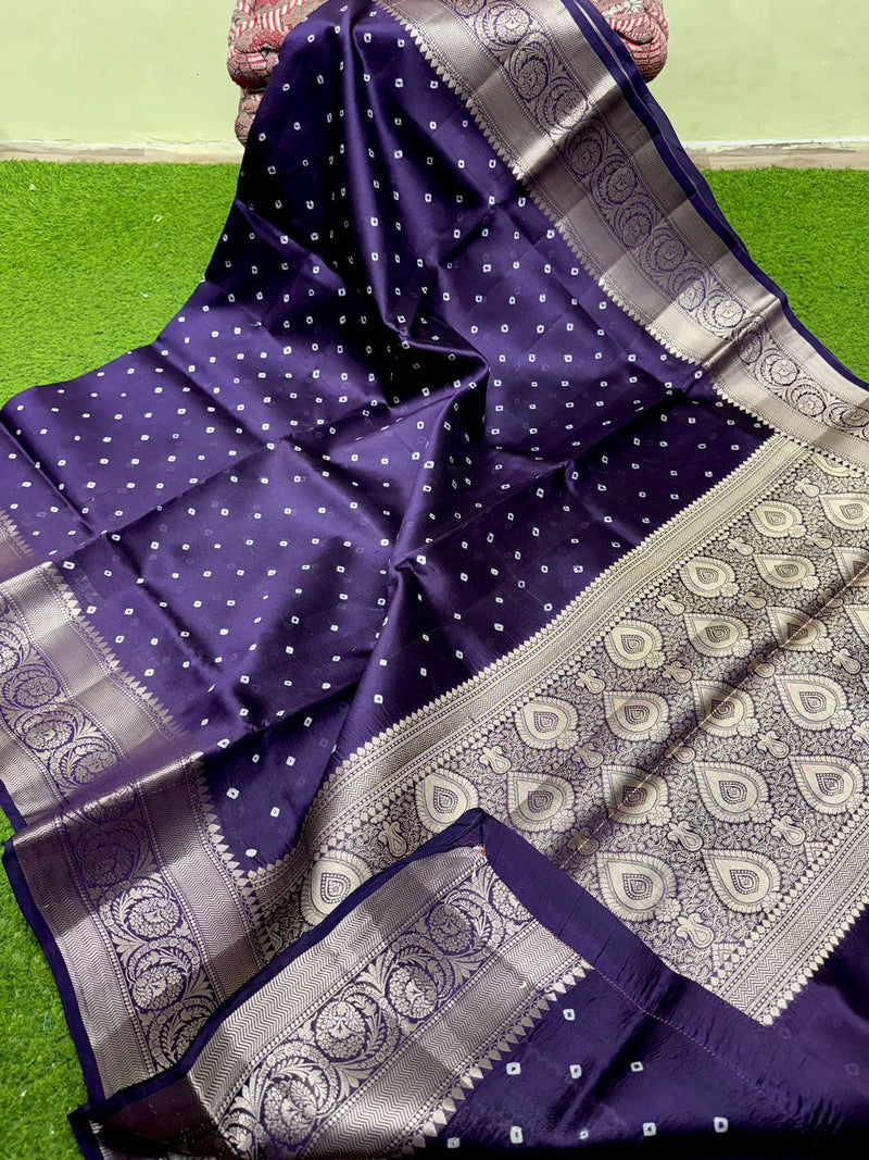 Catalogue - Lite Weight Banarasi Silk Saree with Unique Bandhini Prints