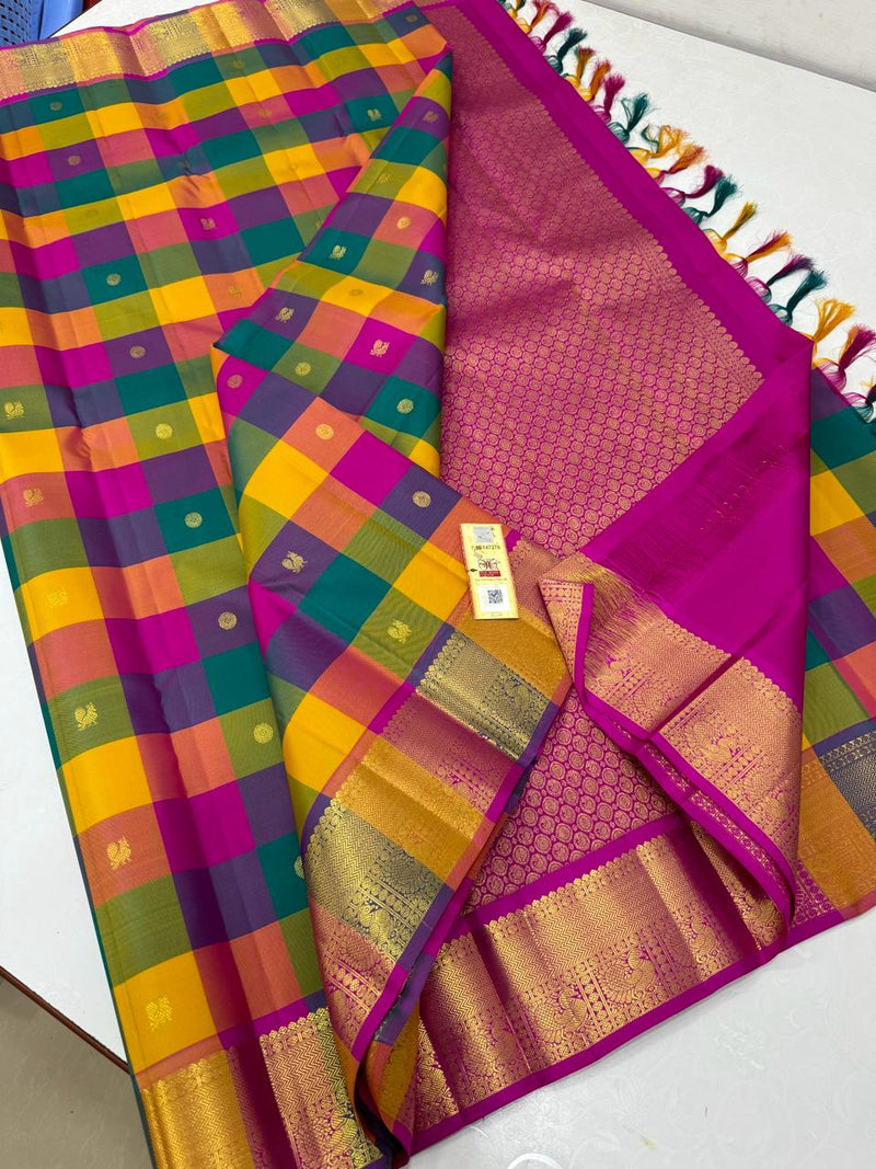 Traditional Paalum Pazhamum Handloom Kanchipuram Silk Saree