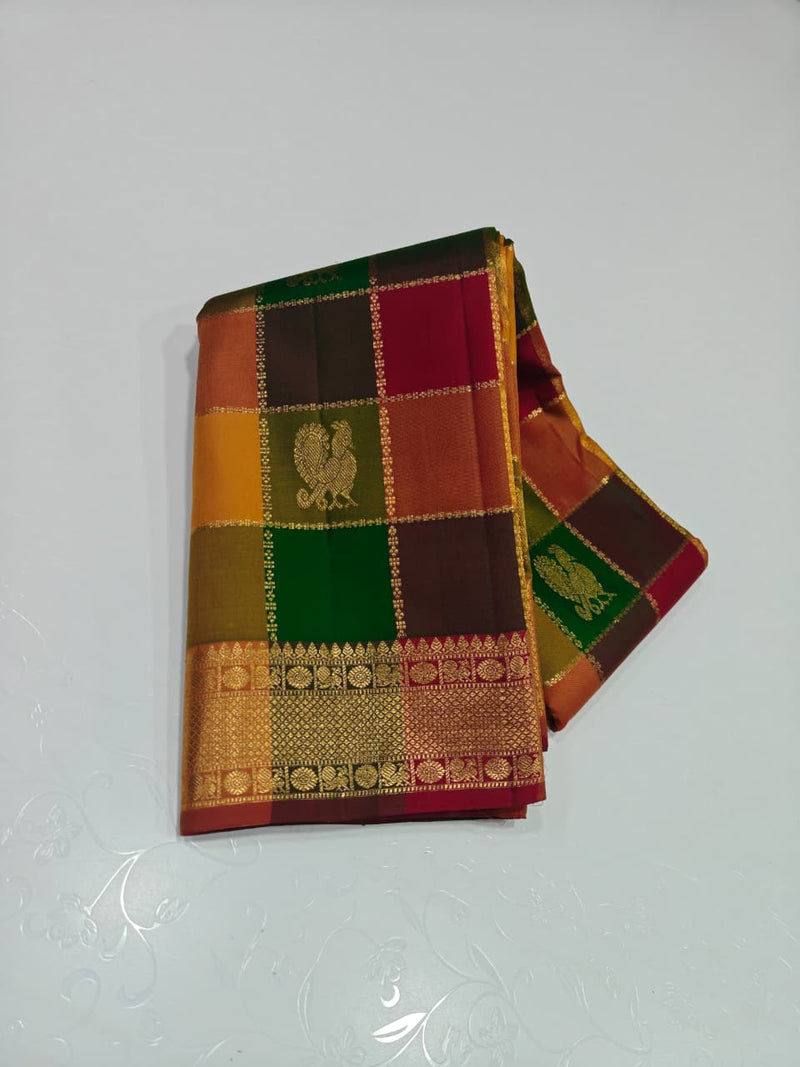 Traditional Paalum Pazhamum Checked Kanchipuram Silk Saree