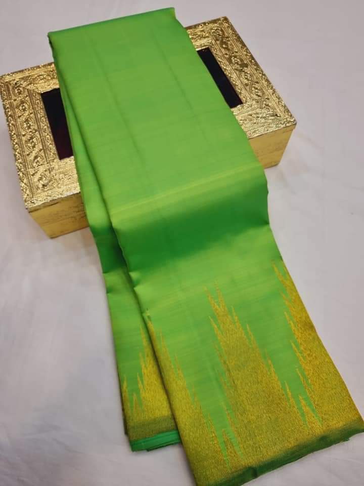 Pastel Green Temple Border Kanchipuram Silk Saree