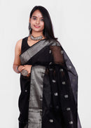 Maheshwari Silk Cotton Silver Zari Lotus Butta Sarees