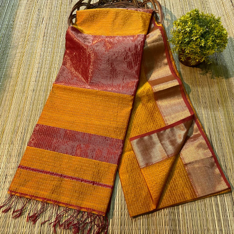 Maheshwari Silk Cotton Zari Checks Sarees