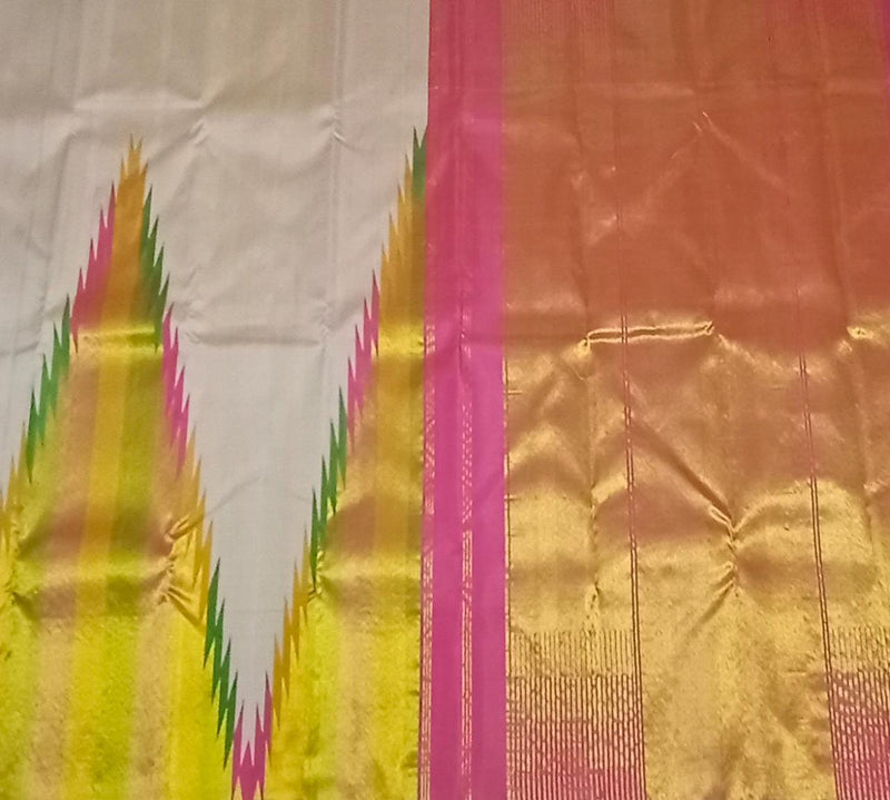 Half White 8 Kol Korvai Weaving Long Temple Border Kanchipuram Silk Saree