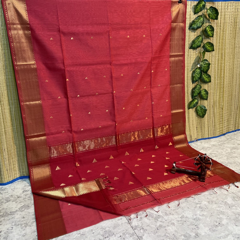 Maheshwari Silk Cotton Triangle Butta Sarees