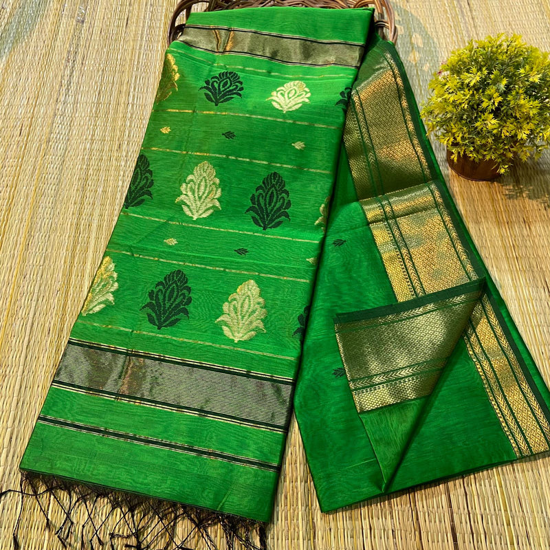 Maheshwari Silk Cotton Buta Buti Sarees