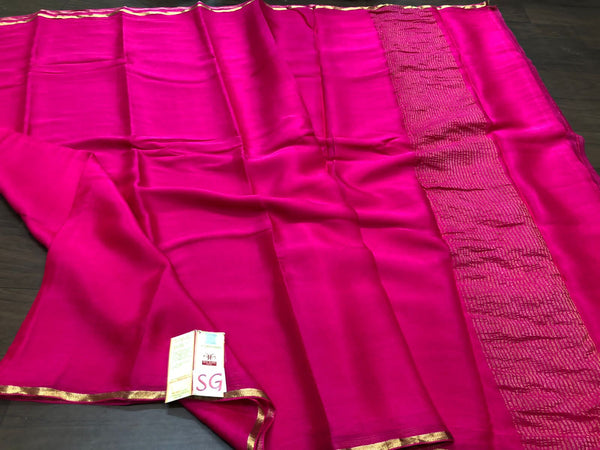 Pink Wrinkle Mysore Crepe Silk Saree with Thin Golden Zari Border