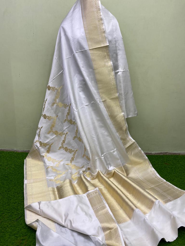 Catalogue - Pure Handloom Banarasi Katan Silk Saree with Kadwa Aada Work