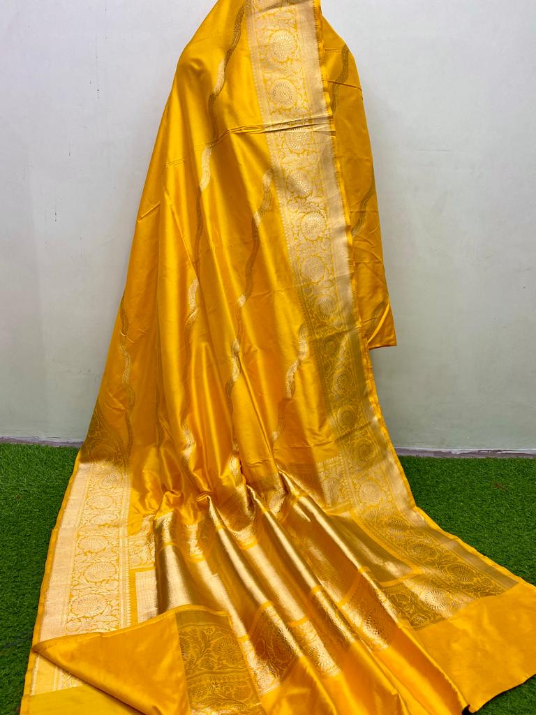 Catalogue - Pure Handloom Banarasi Katan Silk Saree with Kadwa Aada Work