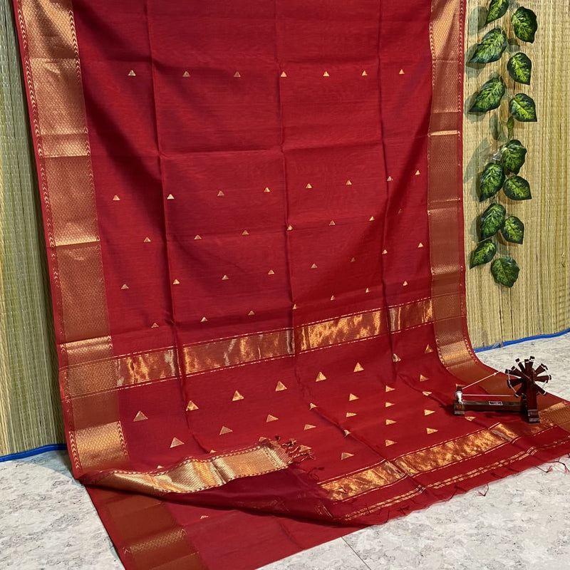 Maheshwari Silk Cotton Triangle Butta Sarees