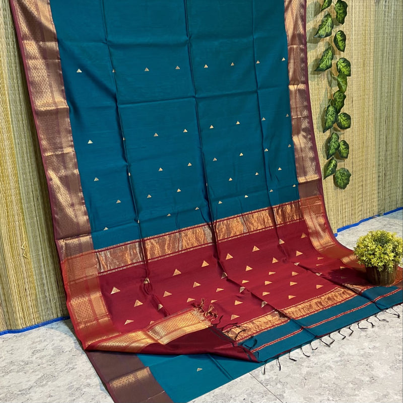 Maheshwari Silk Cotton Triangle Butta Sarees