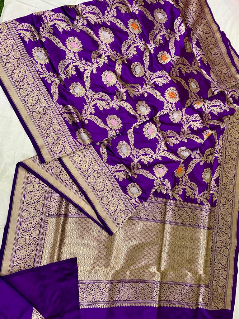 Catalogue - Pure Banasras Handloom Katan Khadiyal Meenedar Jangla Saree