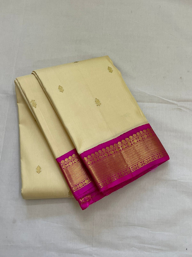 Half White Korvai Kanchipuram Pure Silk Saree