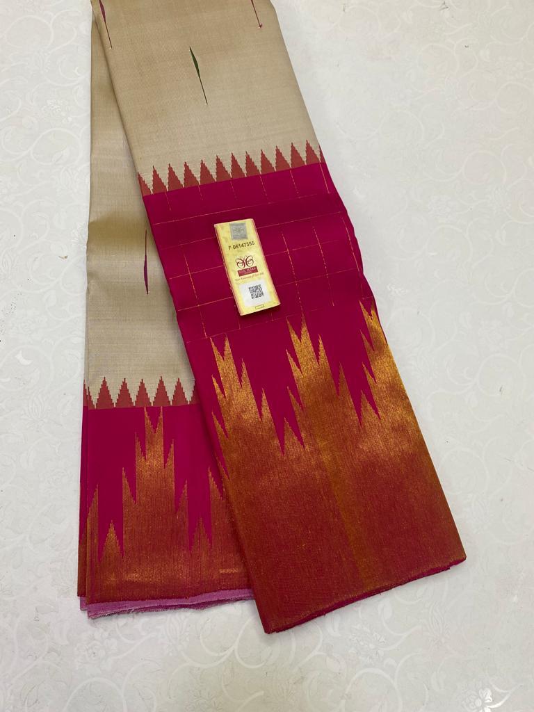 Half White Traditional Korvai Temple Border Handloom Kanchipuram Silk Saree