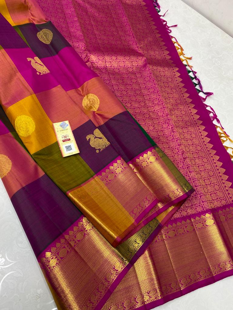 Traditional Paalum Pazhamum Handloom Kanchipuram Silk Saree